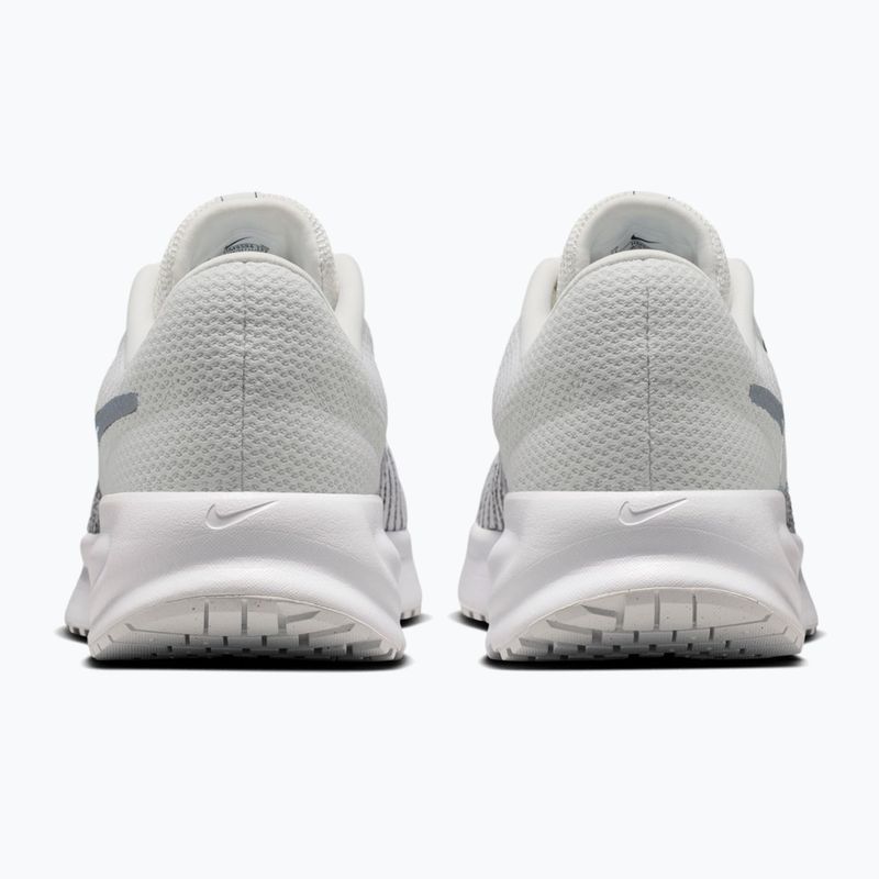 Herren-Laufschuhe Nike Run Defy summit white/white/black/metallic silver 4