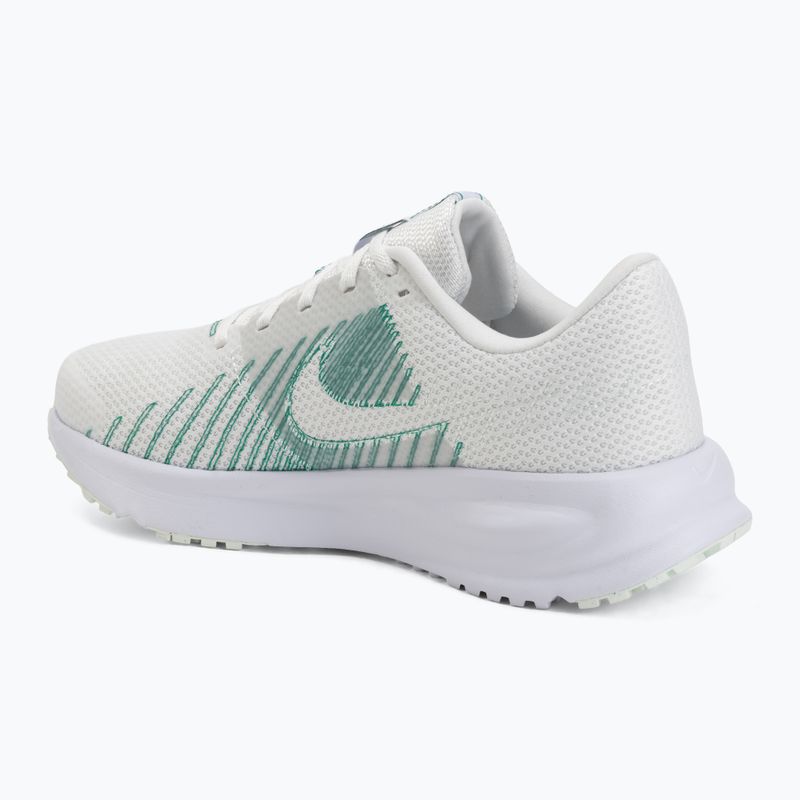 Laufschuhe für Damen Nike Run Defy summit white/white/metallic silver 3