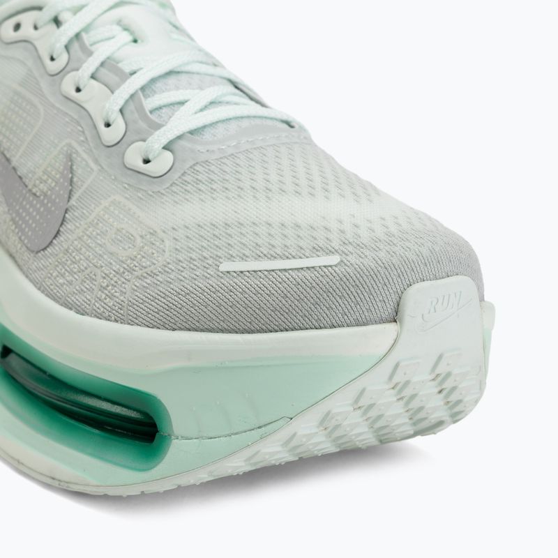 Laufschuhe für Damen Nike Vomero Premium barely green/metallic silver 7