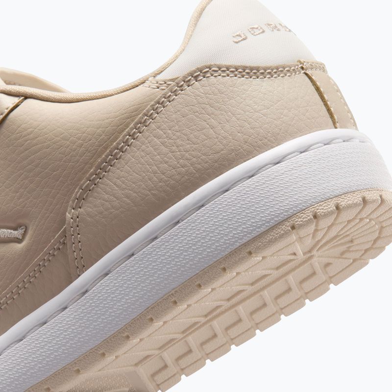 Damen-Schuhe Nike Jordan Court Connect Low legend light brown/white/pale ivory 4