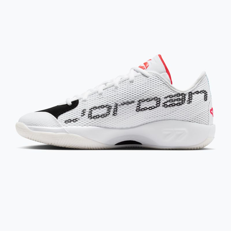 Herren-Basketballschuhe Nike Jordan Luka 77 white/black/sail/bright crimson 2