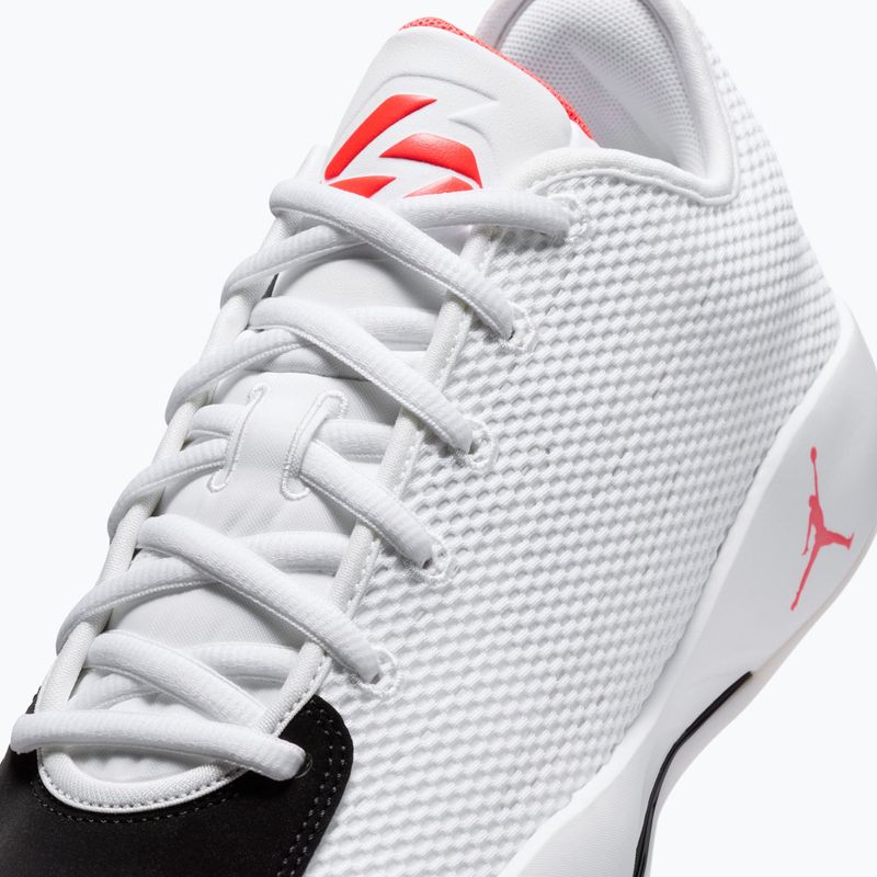 Herren-Basketballschuhe Nike Jordan Luka 77 white/black/sail/bright crimson 4