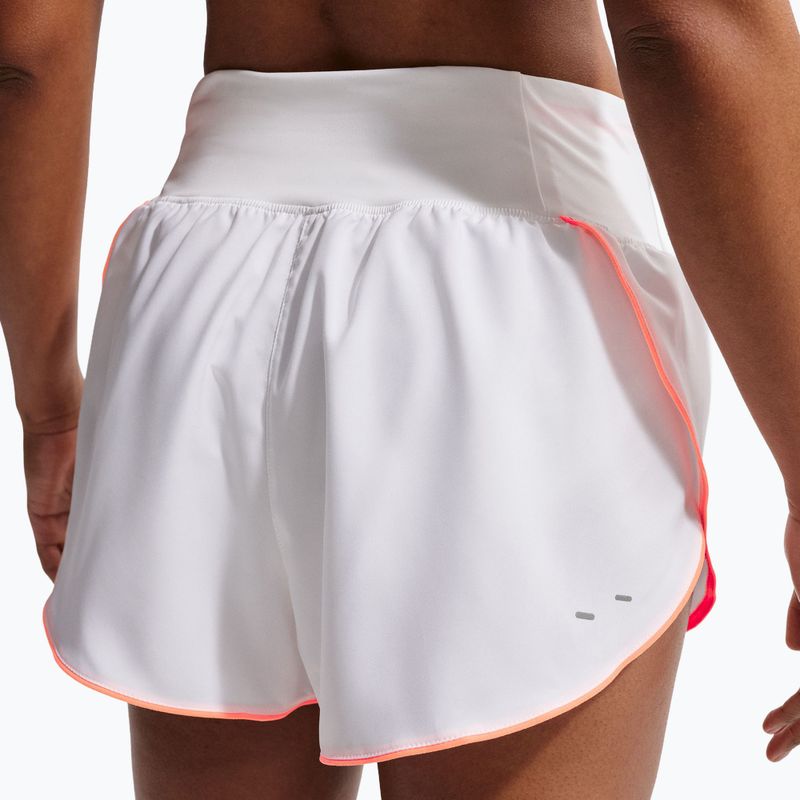 Damen-Laufshorts Nike Tempo Swoosh Dri-Fit Mid-Rise Brief-Lined white/orange pulse/black 4