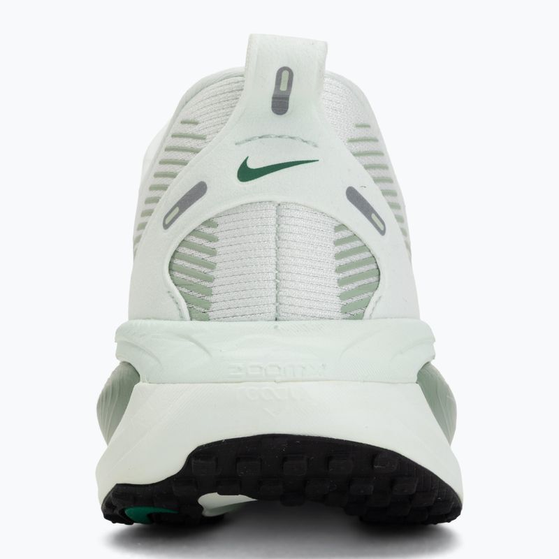 Laufschuhe für Damen Nike Vomero 18 barely green/steam/metallic silver 6