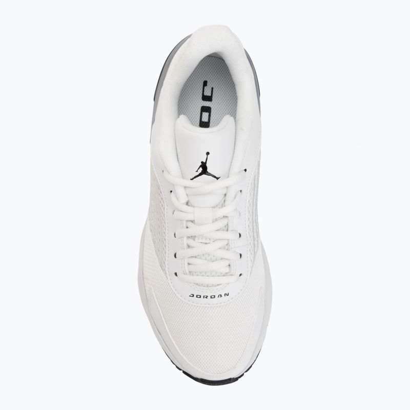 Damenschuhe Jordan Trunner Flow summit white/metallic silver/black 5