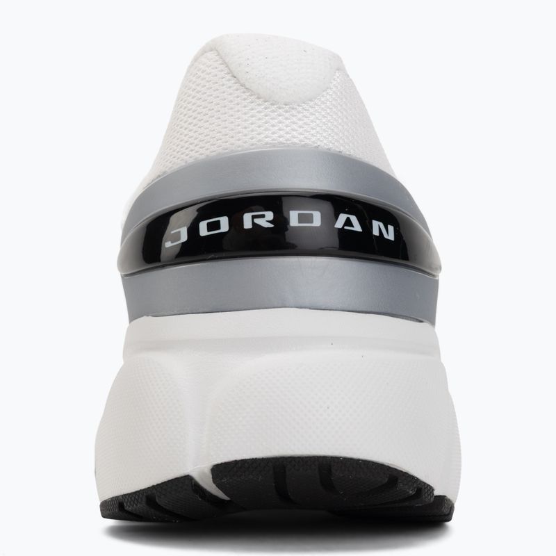 Damenschuhe Jordan Trunner Flow summit white/metallic silver/black 6