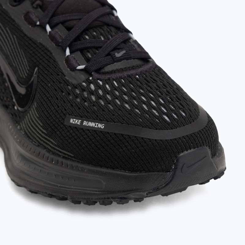 Kinder-Laufschuhe Nike Vomero 18 black/dark smoke grey/ligh smoke grey/black 7