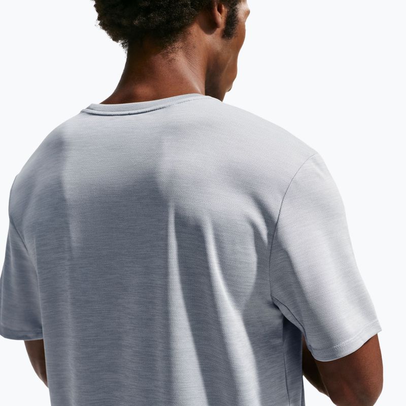 Herren-Laufshirt Nike Miler Dri-Fit UV grey fog/particle grey 5