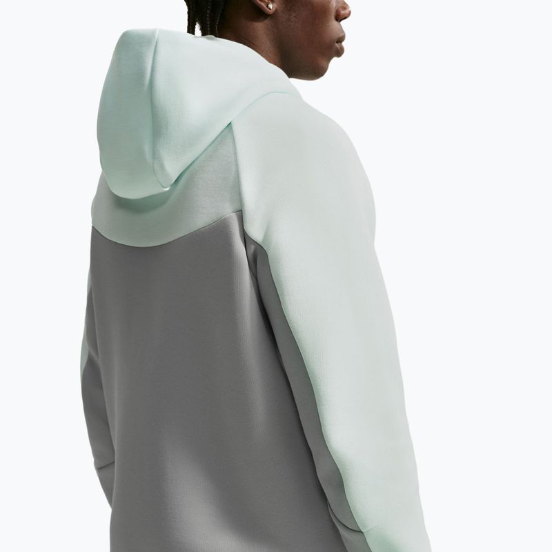 Herrenpullover Nike Tech Windrunner Full Zip barely green/light silver/black 5