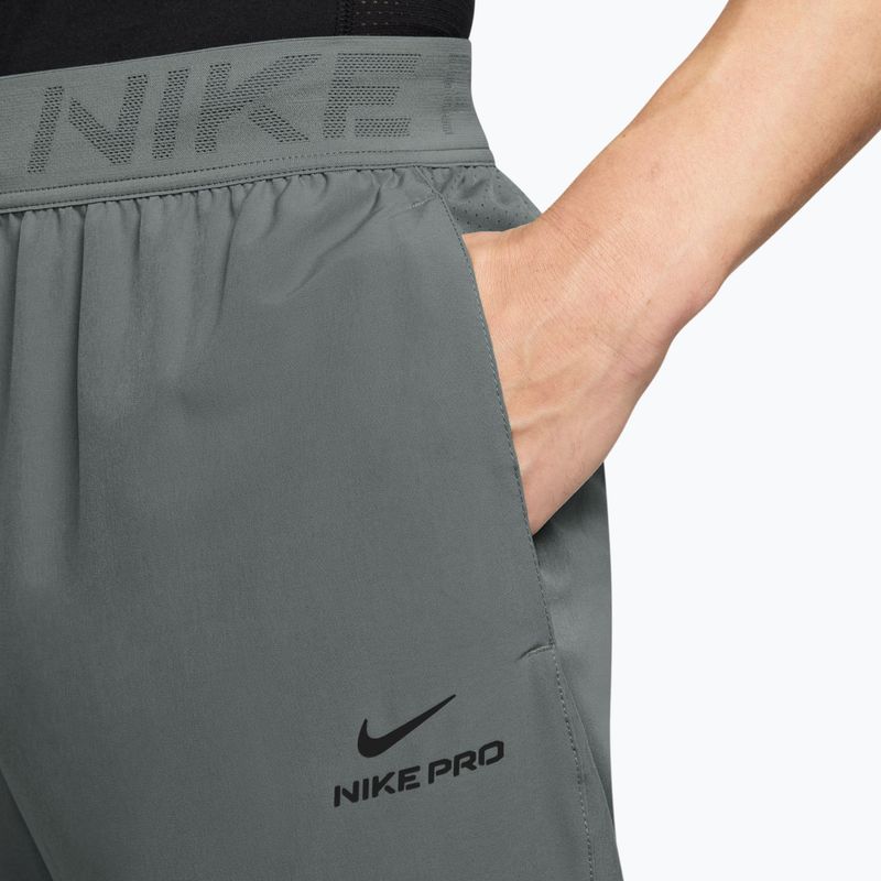 Herrenhose Nike Pro Training smoke grey/black 3