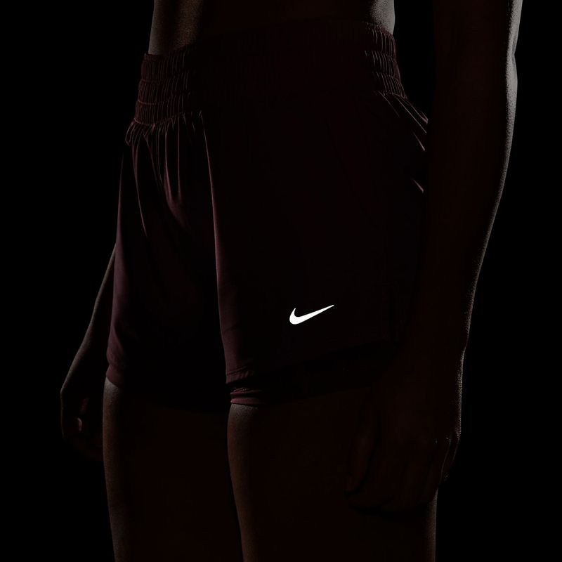 Damen Trainingsshorts Nike One pink smoke/white 5