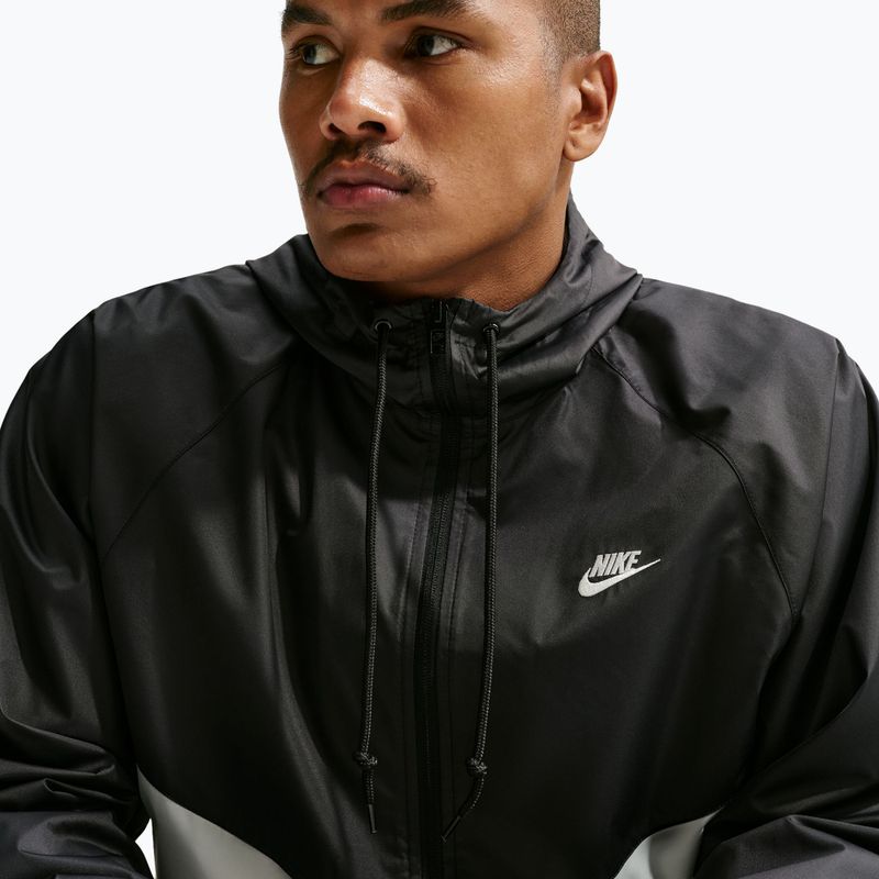 Herrenjacke Nike Windrunner Black/Sail/Sail 4