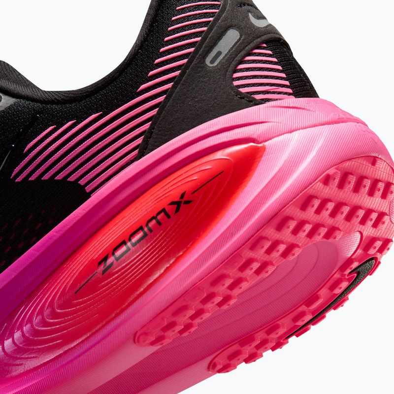 Laufschuhe für Damen Nike Vomero 18 black/hyper pink/laser crimson/black 8