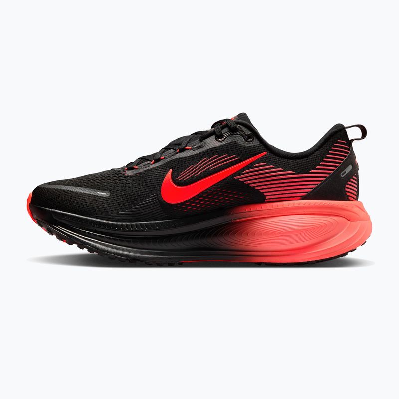Herren-Laufschuhe Nike Vomero 18 black/university red/bright crimson 2