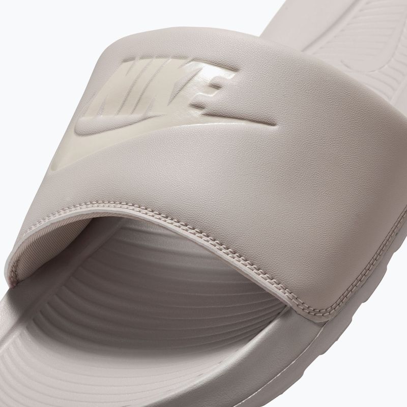 Herren-Badelatschen Nike Victori One Slide moon particle/light orewood brown 4