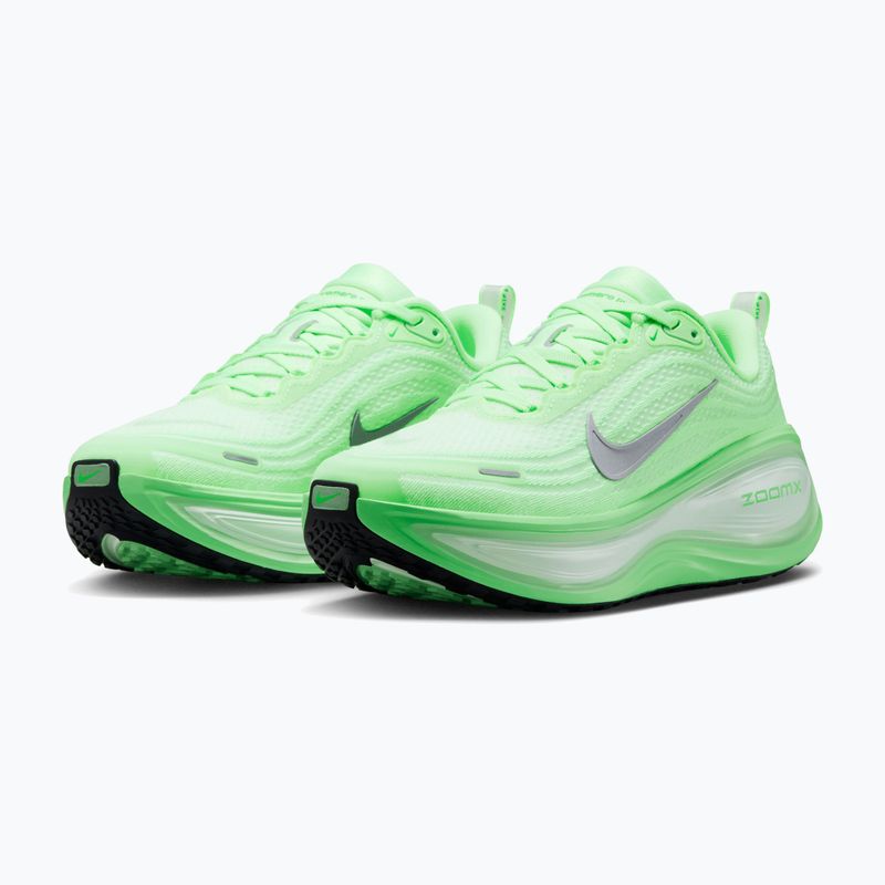 Laufschuhe für Damen Nike Vomero Plus white/illusion green/metallic silver 3
