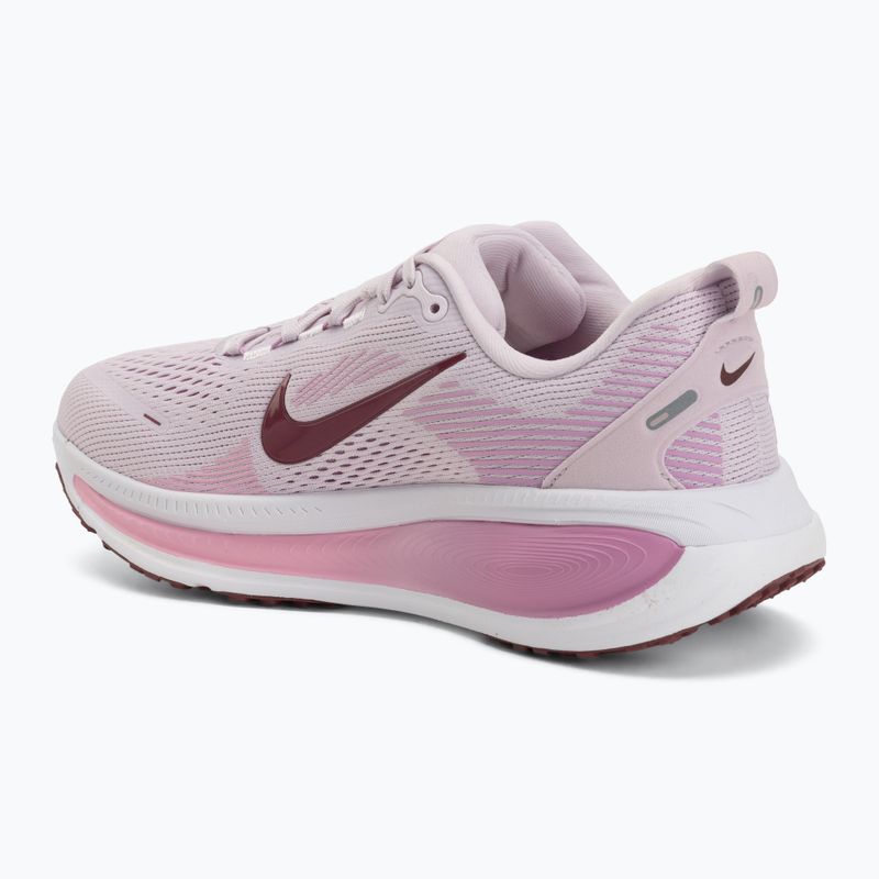 Laufschuhe für Damen Nike Vomero 18 bleached lilac/light magenta/pink smoke 3