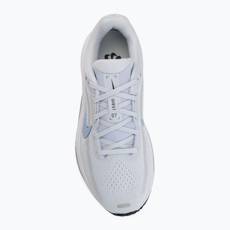 Laufschuhe für Damen Nike Quest 7 football grey/white/grey fog/aluminum 5
