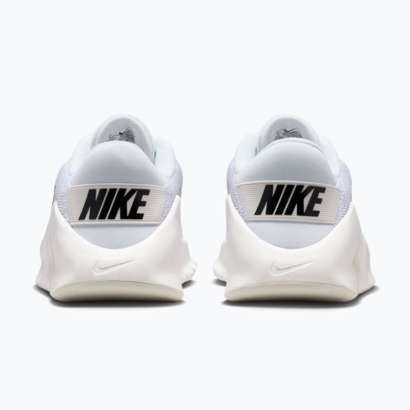 Damen Trainingsschuhe Nike Flex Train white/sail/phantom/ metallic silver 4