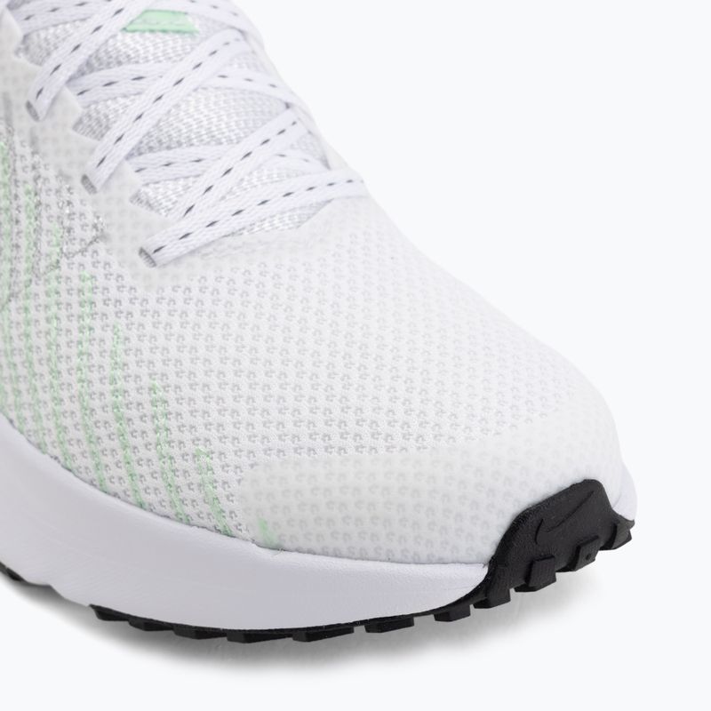 Laufschuhe für Damen Nike Run Defy white/cucumber calm/black/illusion green 7