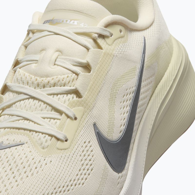 Herren-Laufschuhe Nike Pegasus 42 coconut milk/light khaki/metallic silver 5