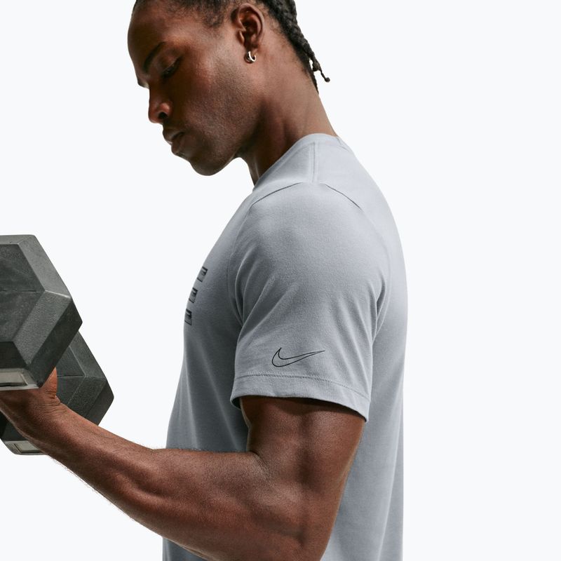 Trainings-T-Shirt Herren Nike Dri-FIT Training T-Shirt smoke grey/black 5