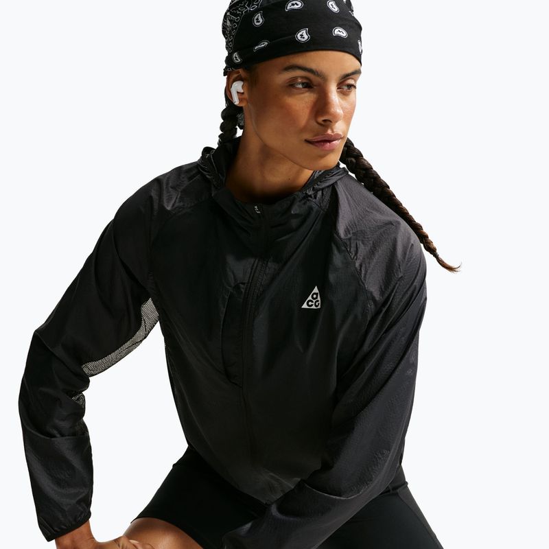 Damenlaufjacke Nike ACG "Aireez" schwarz/schwarz/summit weiß 5
