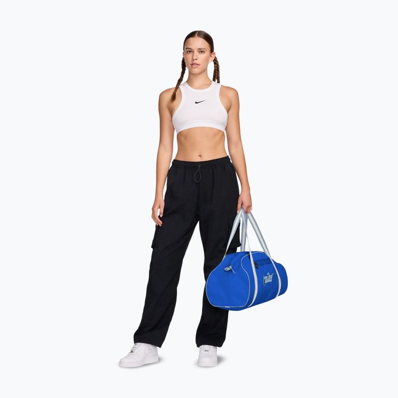 Damentrainingstasche Nike Gym Club Retro 24 l old royal/hydrogen blue/hydrogen blue 10