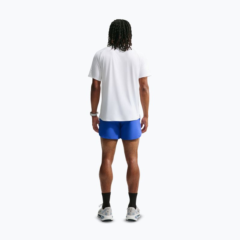 Herren-Shorts Nike Stride Dri-Fit mit 5" Innenbeinlänge und Slip-Futter in Hyper Royal 3