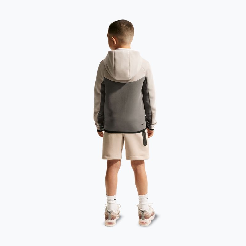 Kinder-Sweatshirt Nike Sportswear Tech Fleece moon particle/cave stone/black/black 3