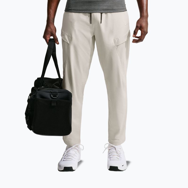 Herrenhose Nike Unlimited ight orewood brown/black/light orewood brown 7
