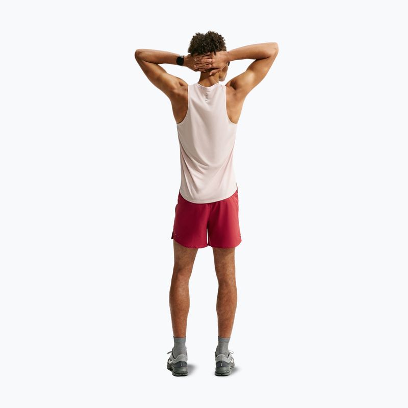 Herren-Shorts Nike Stride Dri-Fit mit Innenhose 5" tough red 3