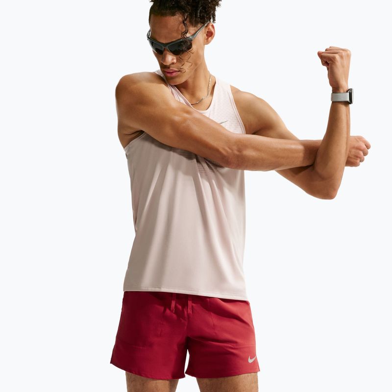 Herren-Shorts Nike Stride Dri-Fit mit Innenhose 5" tough red 4