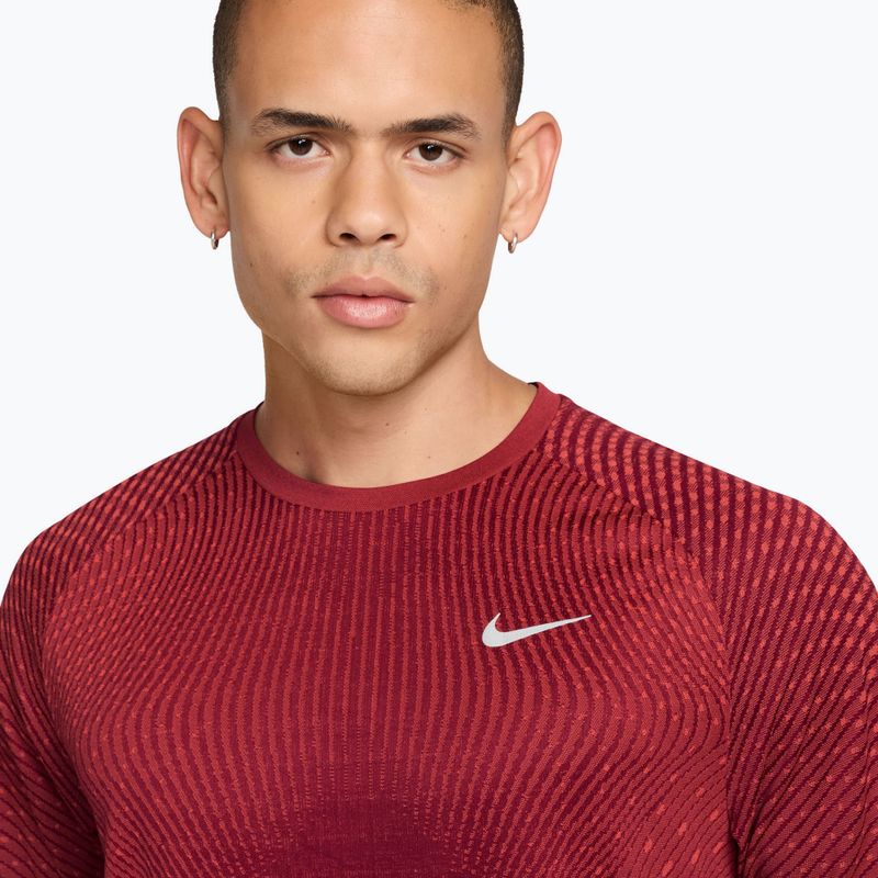 Herren-Laufshirt Nike Stride tough red/bright crimson 3