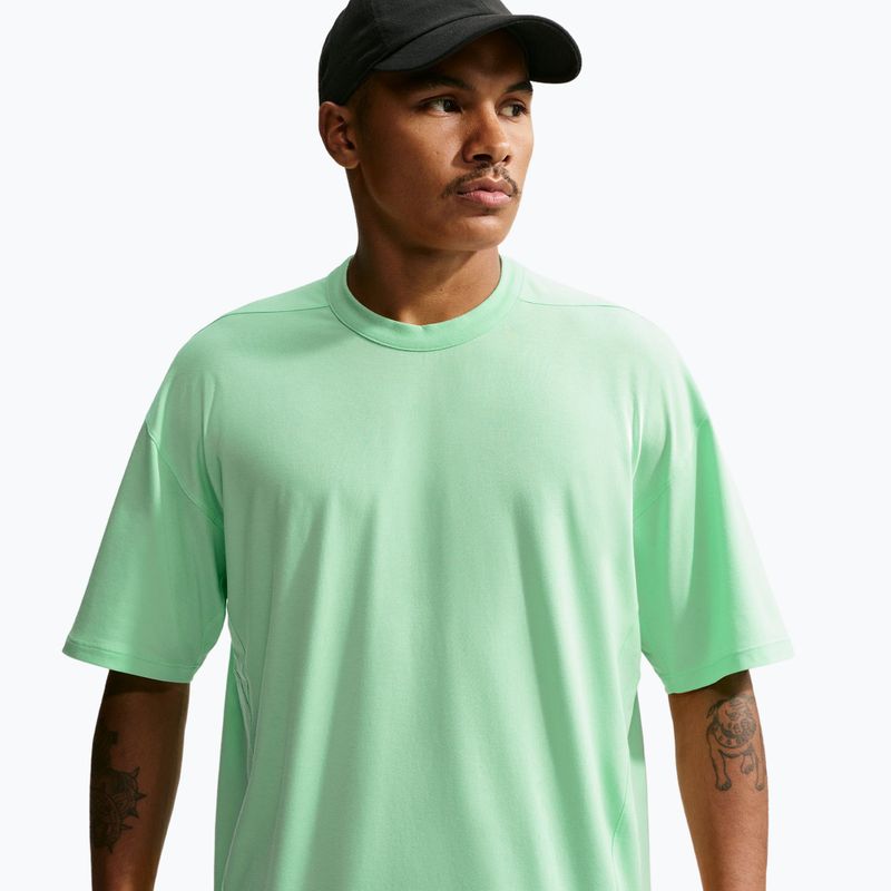 Trainings-T-Shirt Herren Nike 24.7 ImpossiblySoft Light cucumber calm/sail/illusion green 3