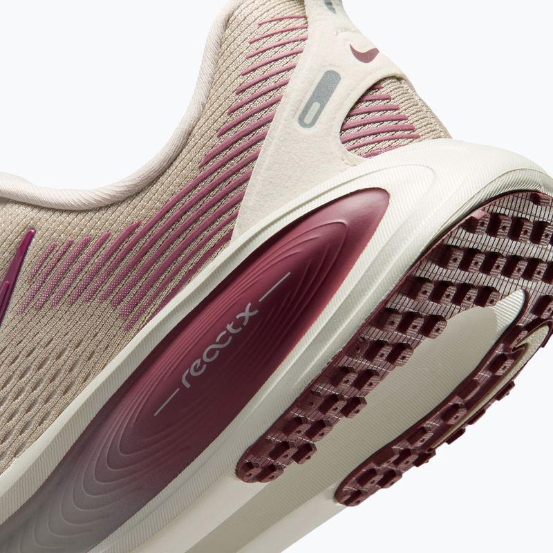 Kinder-Laufschuhe Nike Vomero 18 cream ii/sail/pink smoke 6