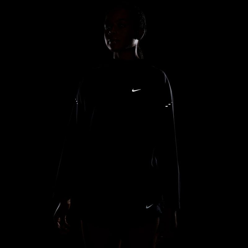 Damen-Laufjacke Nike Swift black 10