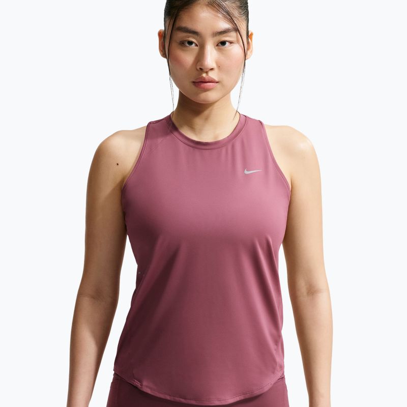 Damen-Laufshirt Nike Swift Dri-Fit Tank Top pink smoke 4