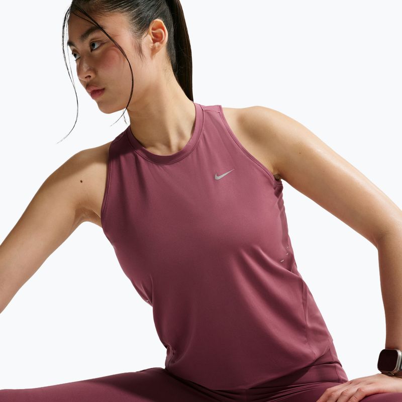 Damen-Laufshirt Nike Swift Dri-Fit Tank Top pink smoke 6