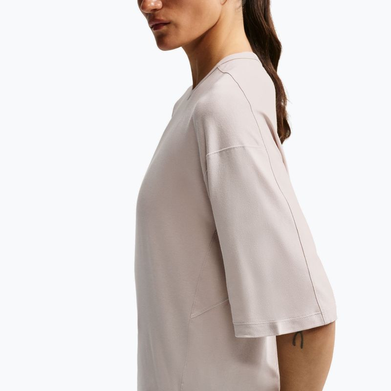 Damen-Trainingsshirt Nike 24.7 ImpossiblySoft Light cream Ii/college grey 5