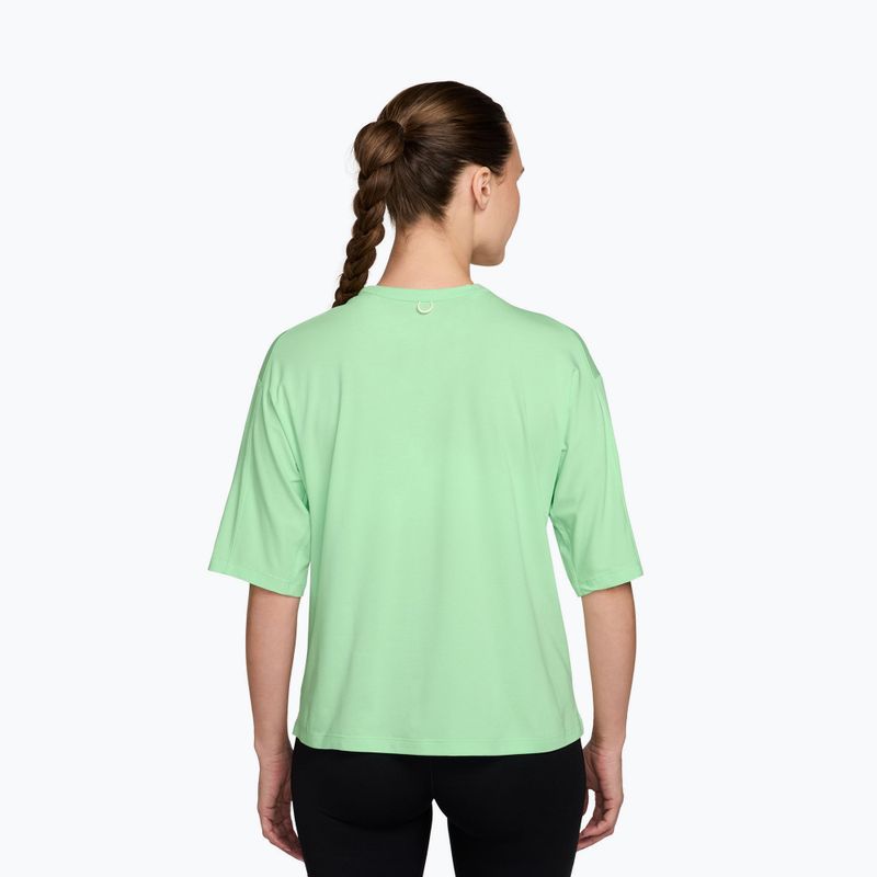 Damen-Trainingsshirt Nike 24.7 ImpossiblySoft Light cucumber calm/illusion green 2