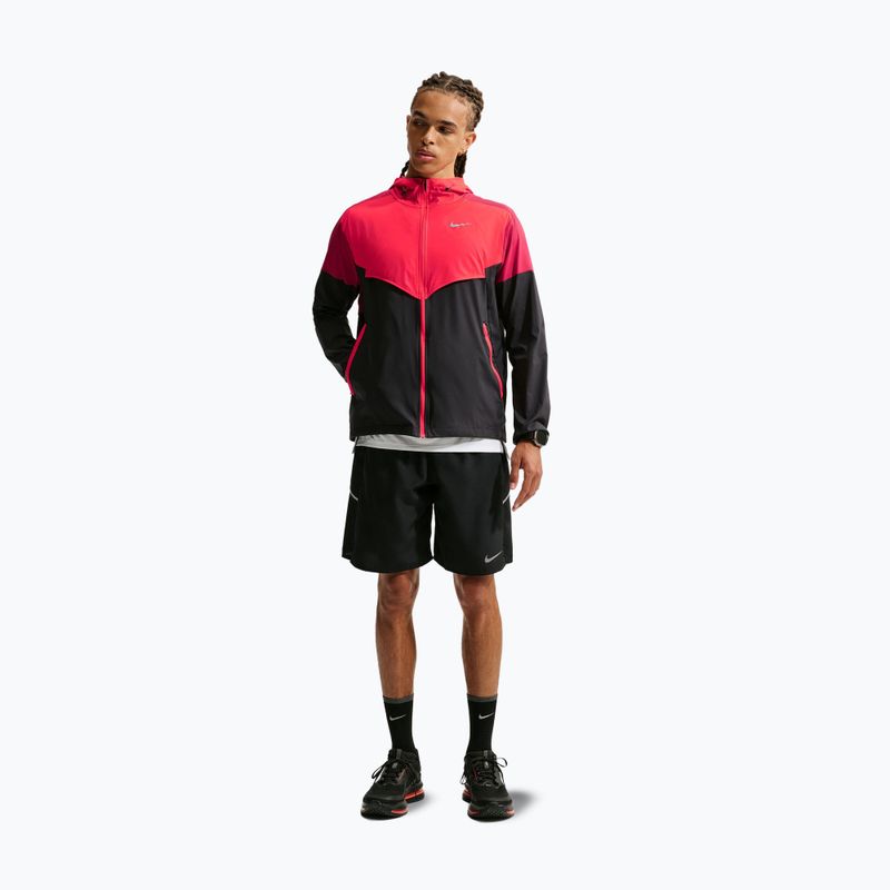 Laufjacke für Herren Nike Impossibly Light Windrunner black/light crimson/tough red 2