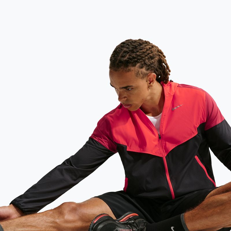 Laufjacke für Herren Nike Impossibly Light Windrunner black/light crimson/tough red 6
