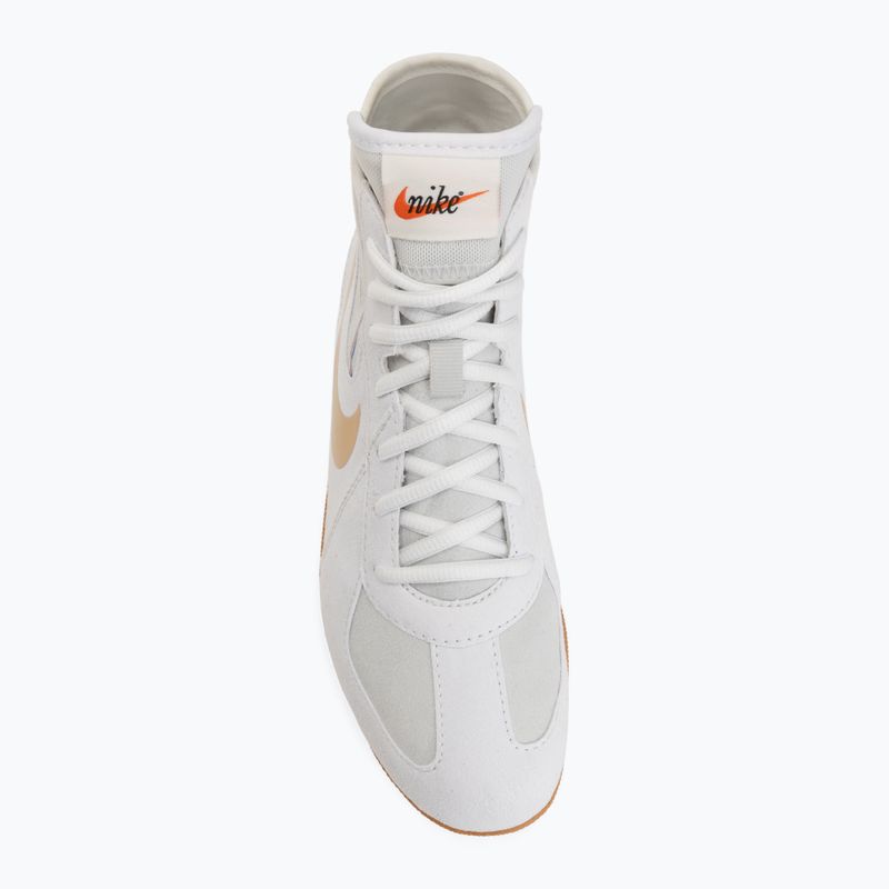 Ringerschuhe Nike Footsweep 2 SE photon dust/metallic gold/summit white 5