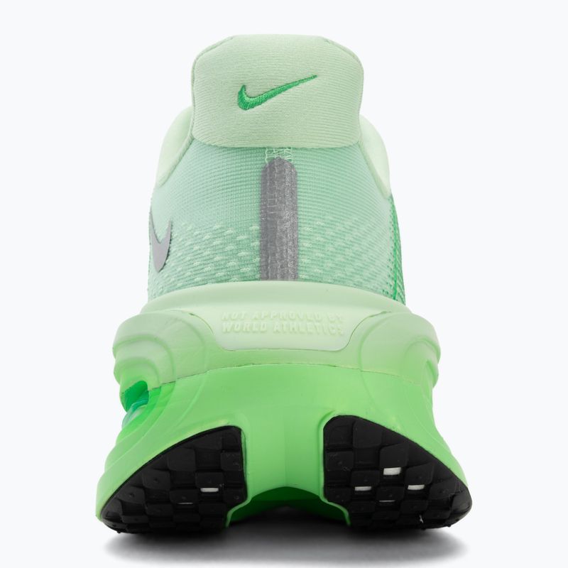 Laufschuhe für Damen Nike Vomero Premium cucumber calm/metallic silver 6