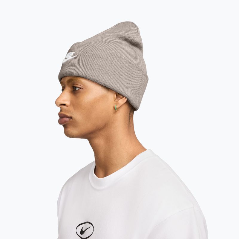 Wintermütze Nike Peak Futura Beanie moon particle/white 3