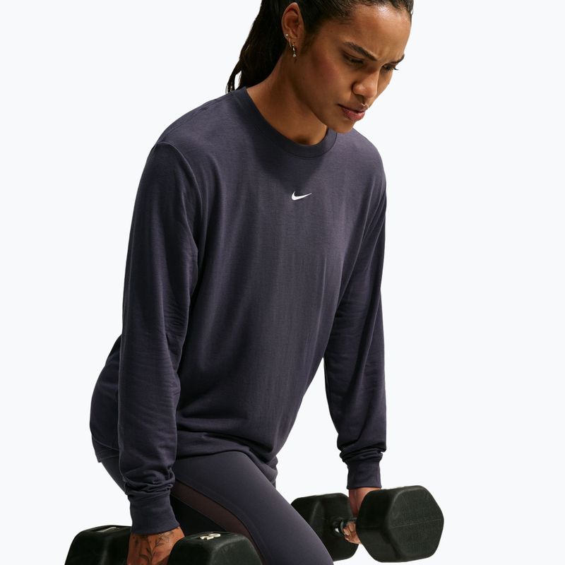 Damen-Trainingslangarmshirt Nike One Relaxed Dri-Fit gridiron/white 5