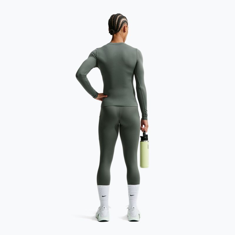 Damen-Trainingslangarmshirt Nike One Fitted camo green/white 3