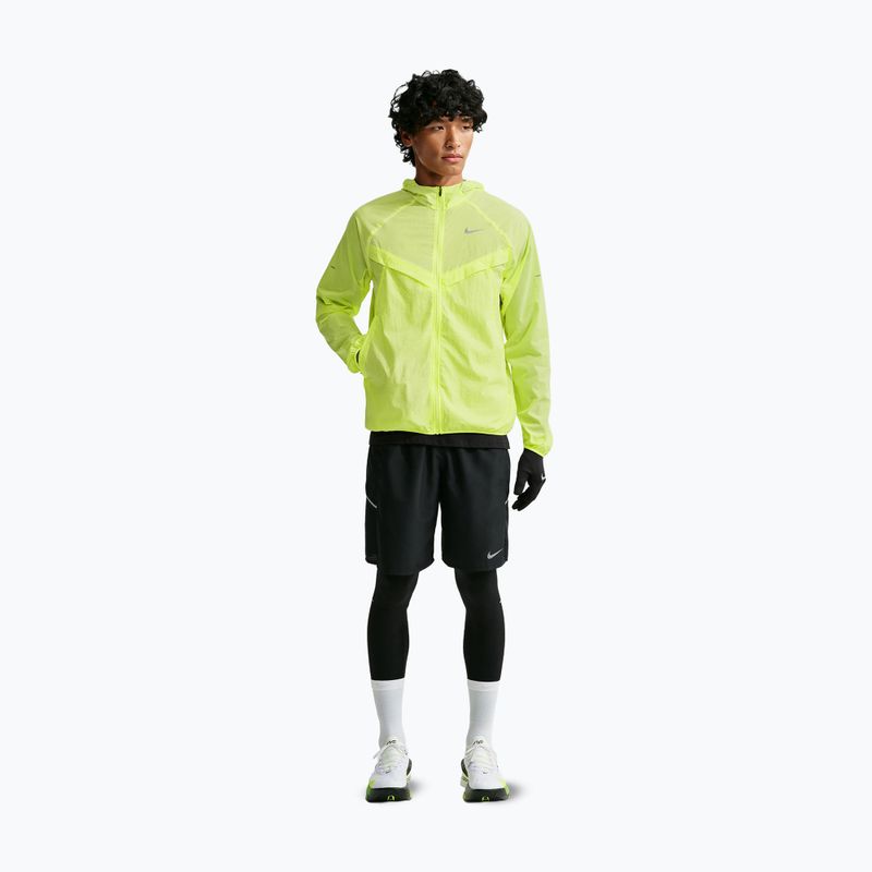 Laufjacke für Herren Nike Stride Repel UV light lemon twist 2