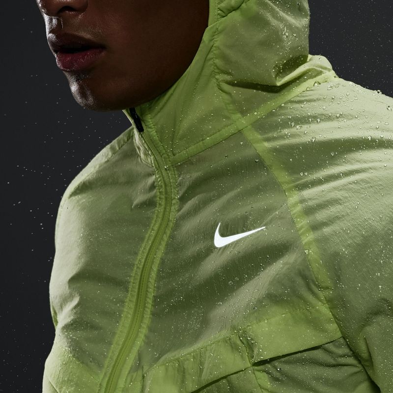Laufjacke für Herren Nike Stride Repel UV light lemon twist 10